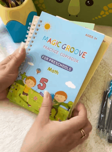 KIT 4 LIBROS DE CALIGRAFÍA CON TINTA MÁGICA
